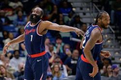 贝博官方app包含拉齐奥发布备战花絮；赛前状态回暖；NBA季后赛任务艰巨；临场指挥获称赞的词条