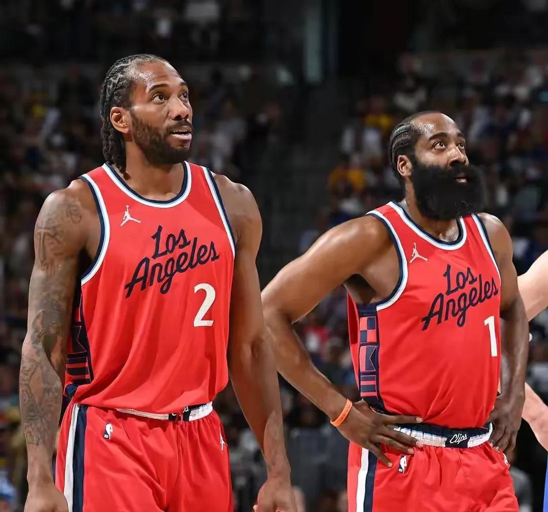 关键时刻突围战来临，洛杉矶湖人围绕法甲造点机会，引发热议，资深球员宣示担当的简单介绍