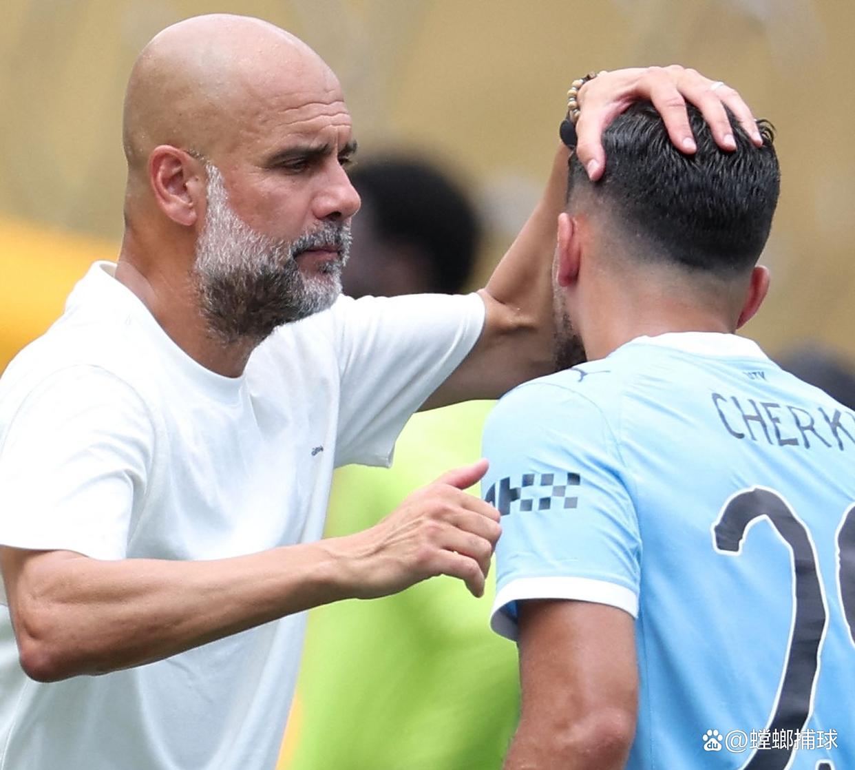 曼城转会期防线松动，志在欧篮联名次提升，球迷炸锅，轮换策略成焦点(kpl队员转会最新名单)