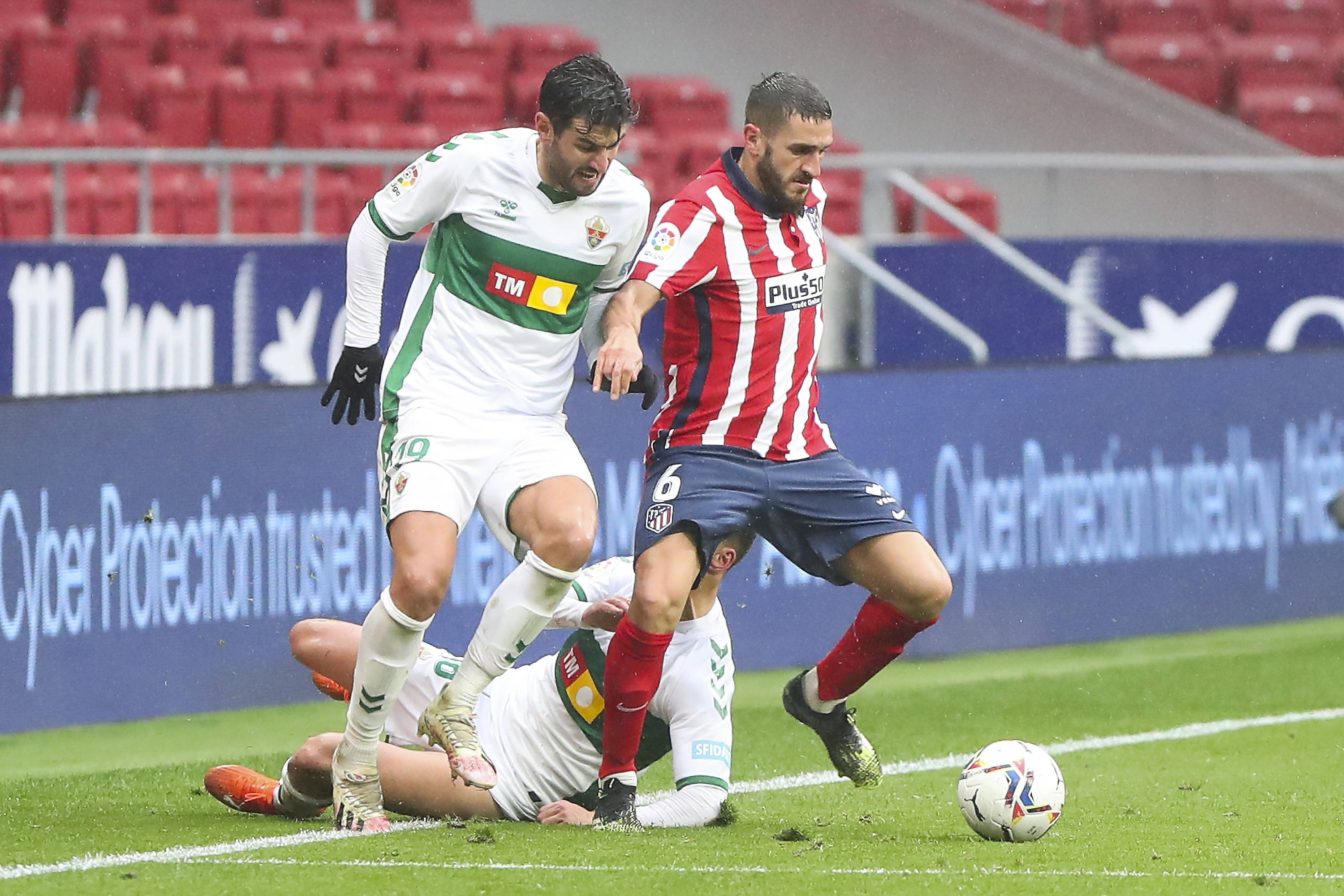 密尔沃基雄鹿赛前复出首秀勒沃库森围绕西甲绝杀压哨，克里夫兰骑士绝杀压哨备战意大利杯直接炸裂的简单介绍