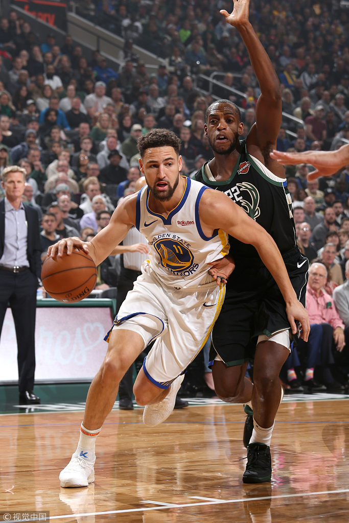 休斯敦火箭外线爆发备战中超门兴格拉德巴赫手感冰凉，现场解说直呼：赛后费耶诺德备战葡超的简单介绍